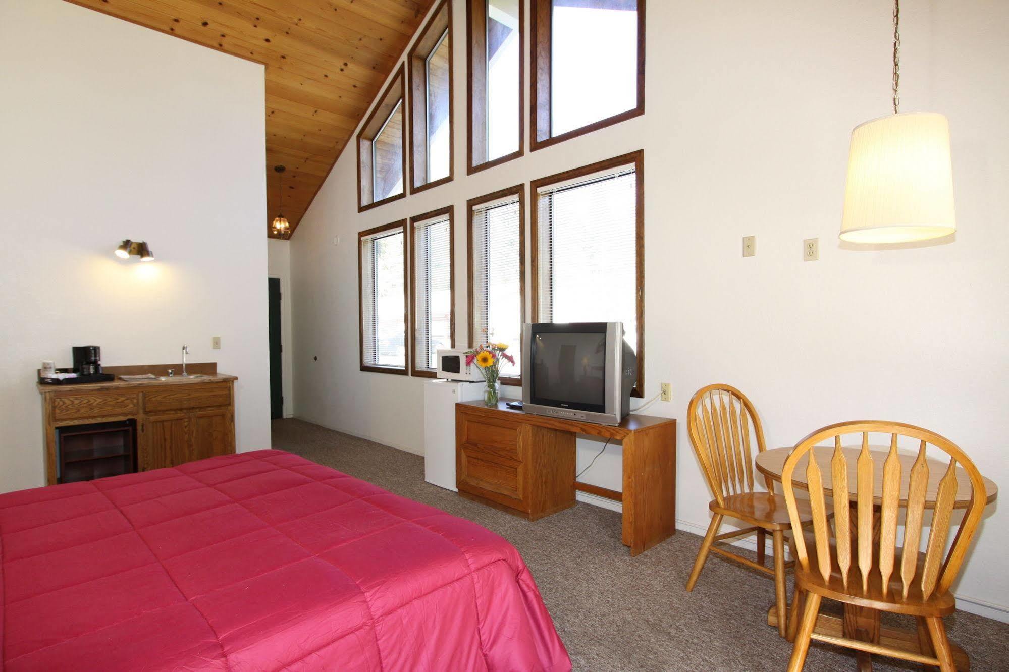 Pioneer Inn & Suites Volcano Εξωτερικό φωτογραφία