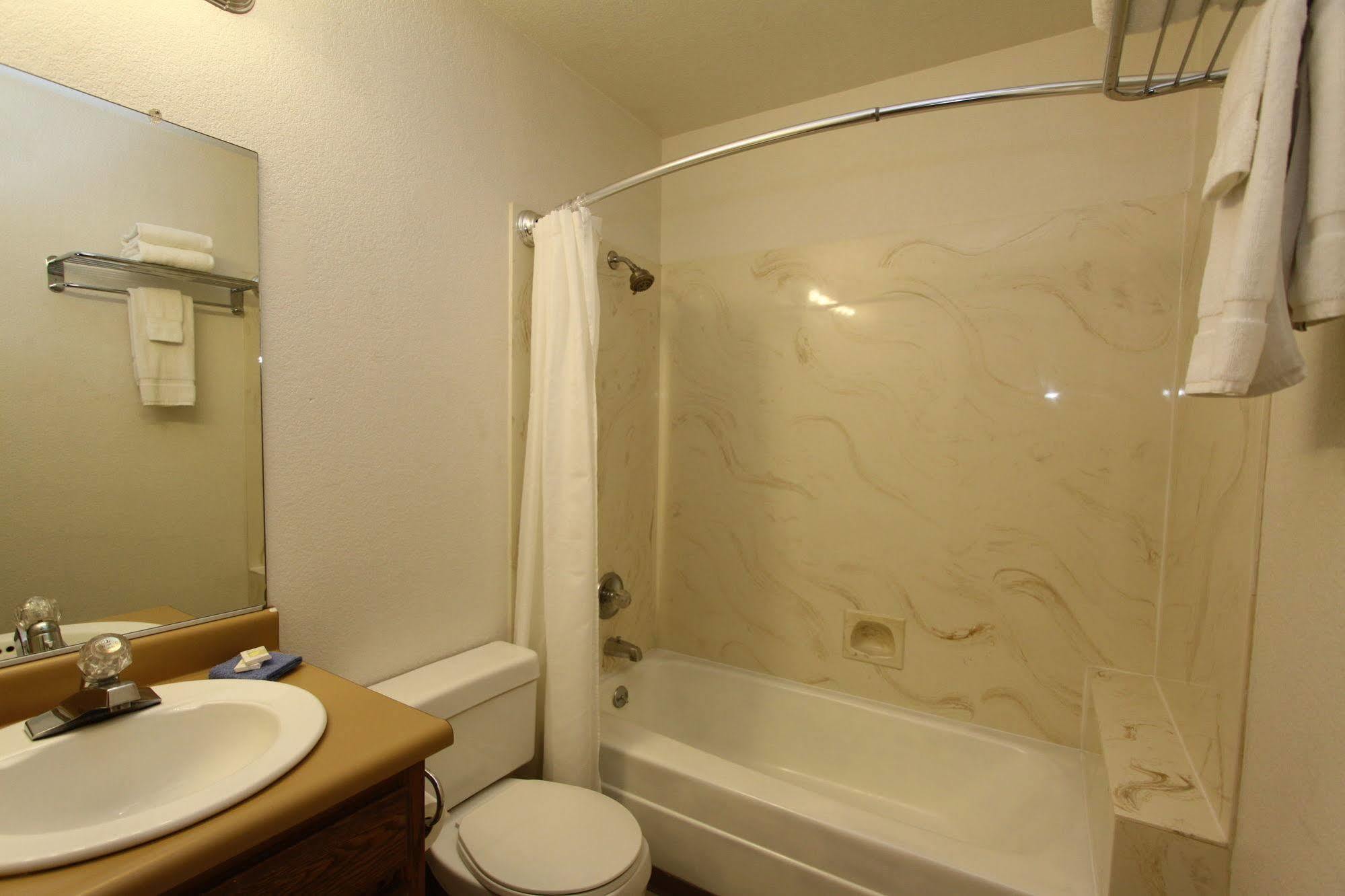 Pioneer Inn & Suites Volcano Εξωτερικό φωτογραφία